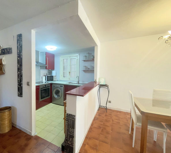 Image No.13-2 Bed Apartment for sale