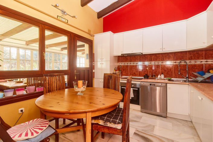 Image No.19-4 Bed Villa for sale