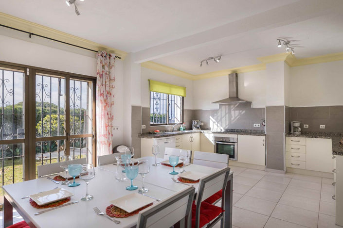 Image No.11-5 Bed Villa for sale