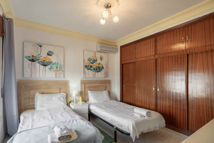 Image No.15-5 Bed Villa for sale