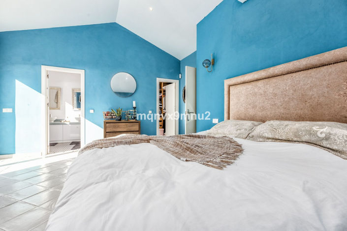 Image No.21-5 Bed Villa for sale