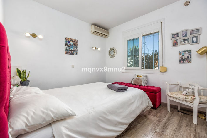 Image No.23-5 Bed Villa for sale