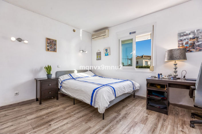 Image No.24-5 Bed Villa for sale