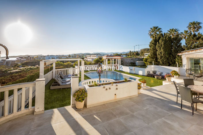 Image No.6-5 Bed Villa for sale