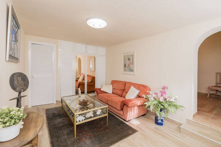 Image No.20-4 Bed Villa for sale