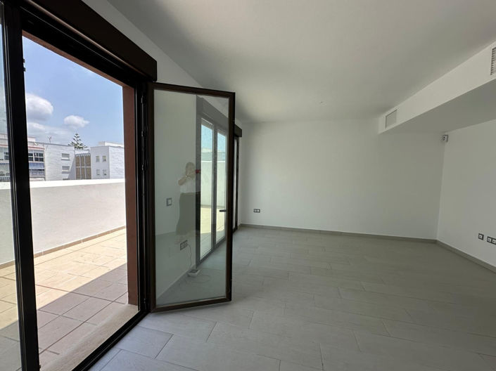 Image No.6-3 Bed Penthouse for sale