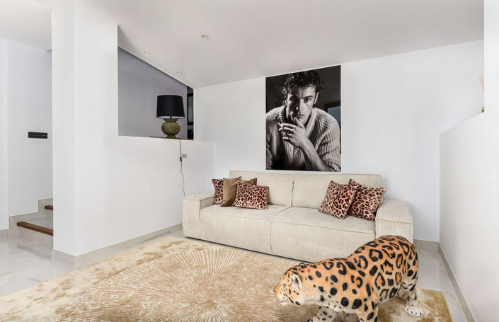 Image No.18-4 Bed Villa for sale