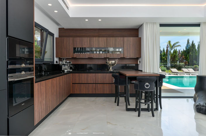 Image No.25-4 Bed Villa for sale