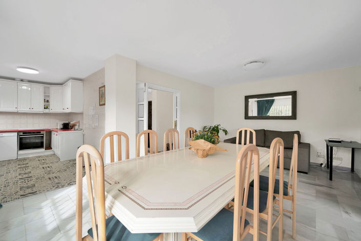 Image No.28-6 Bed Villa for sale