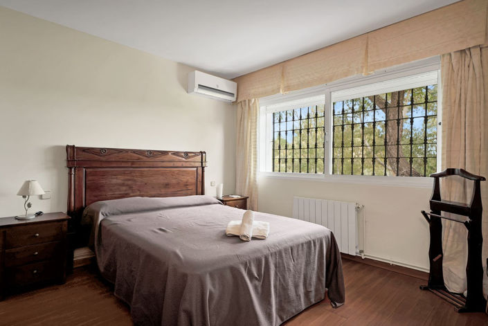 Image No.35-6 Bed Villa for sale