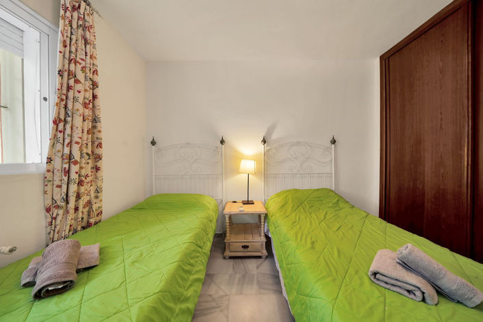 Image No.36-6 Bed Villa for sale