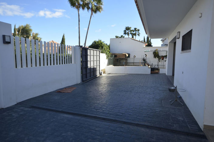 Image No.17-4 Bed Villa for sale