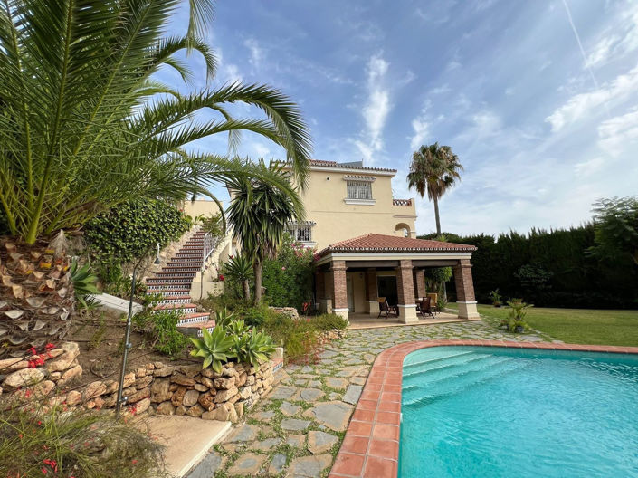 Image No.11-4 Bed Villa for sale