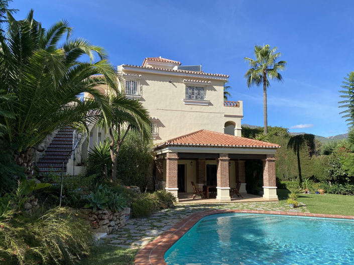 Image No.14-4 Bed Villa for sale