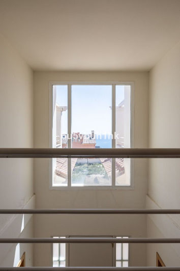 Image No.20-3 Bed Villa for sale