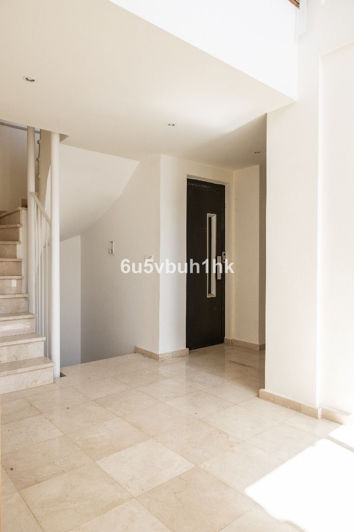 Image No.22-3 Bed Villa for sale