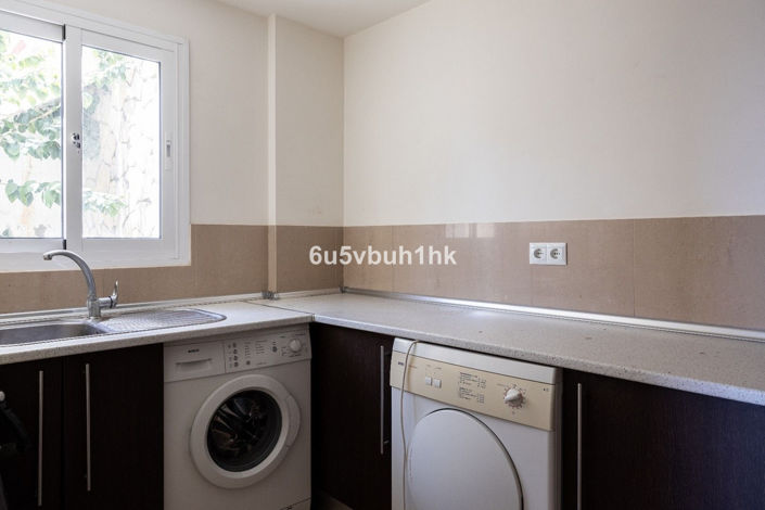 Image No.29-3 Bed Villa for sale