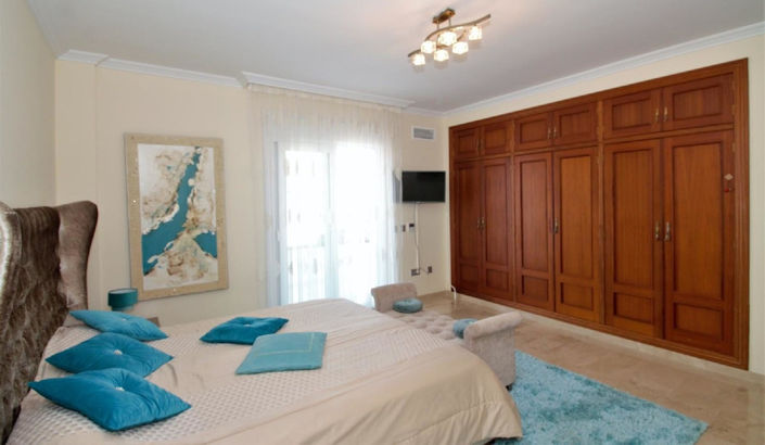 Image No.28-Villa de 10 chambres à vendre à El Paraiso