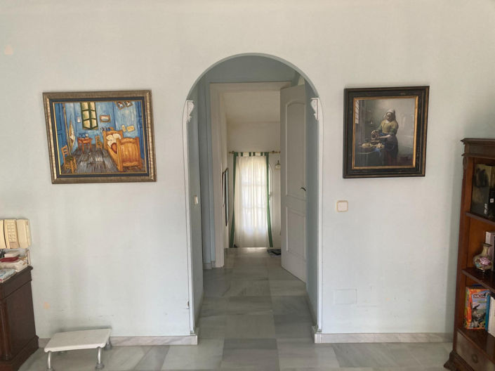 Image No.24-4 Bed Villa for sale