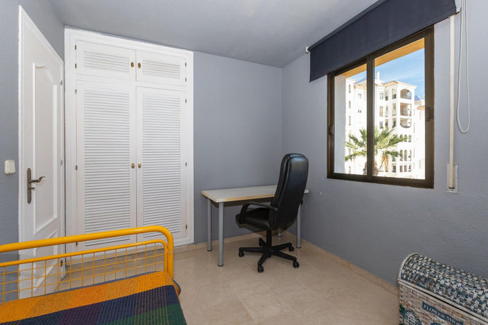 Image No.20-4 Bed Townhouse for sale