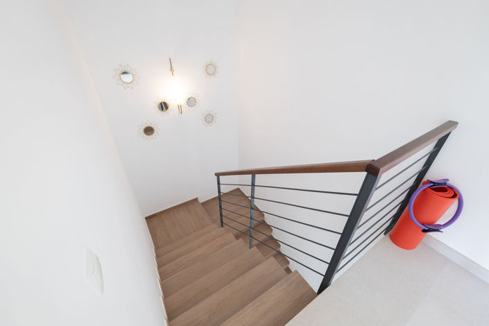 Image No.19-3 Bed Townhouse for sale