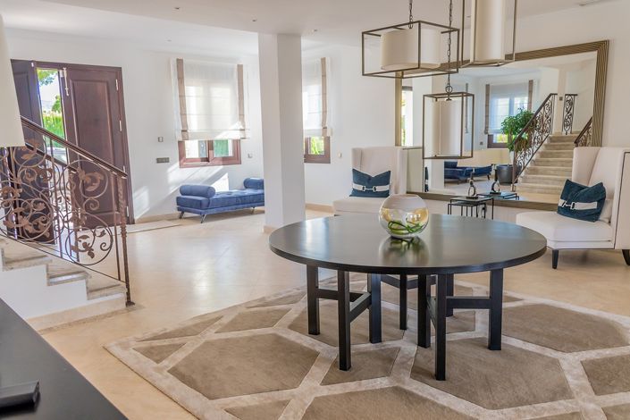 Image No.19-6 Bed Villa for sale