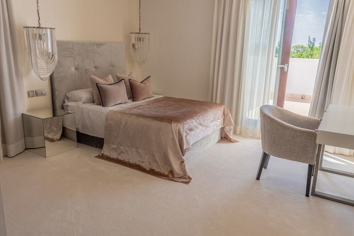 Image No.31-6 Bed Villa for sale