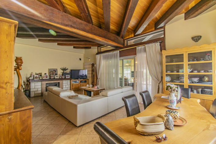 Image No.11-4 Bed Villa for sale