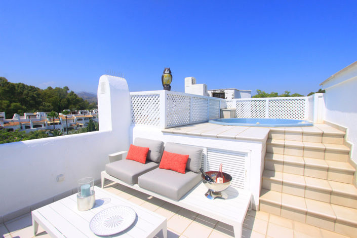 Image No.20-5 Bed Penthouse for sale