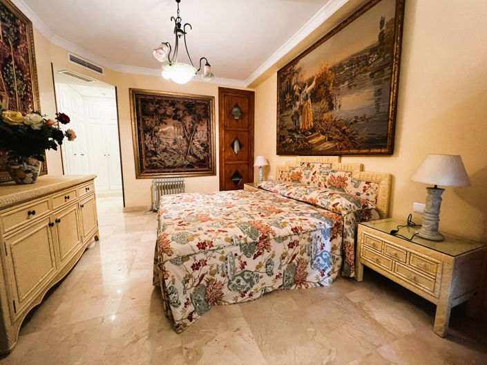 Image No.43-2 Bed Apartment for sale