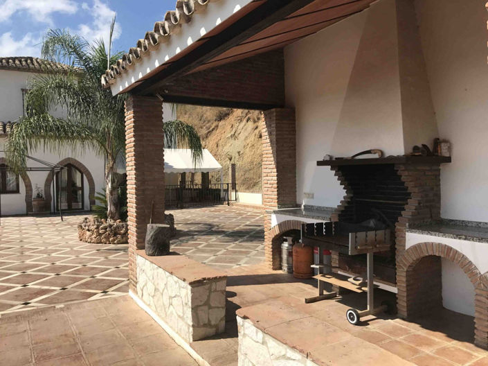 Image No.5-4 Bed Villa for sale