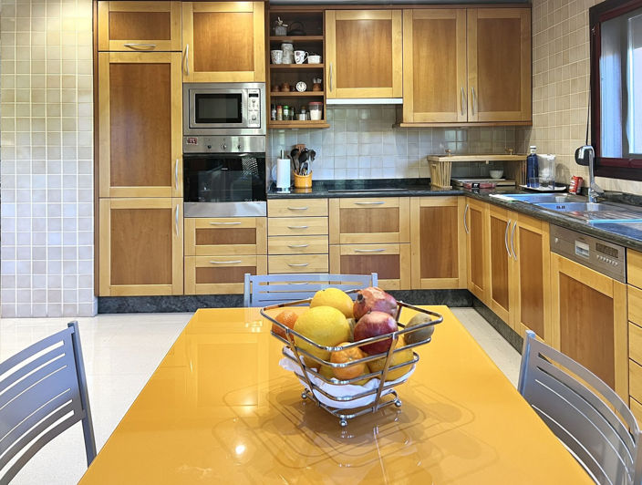 Image No.16-3 Bed Penthouse for sale