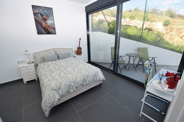 Image No.29-4 Bed Villa for sale