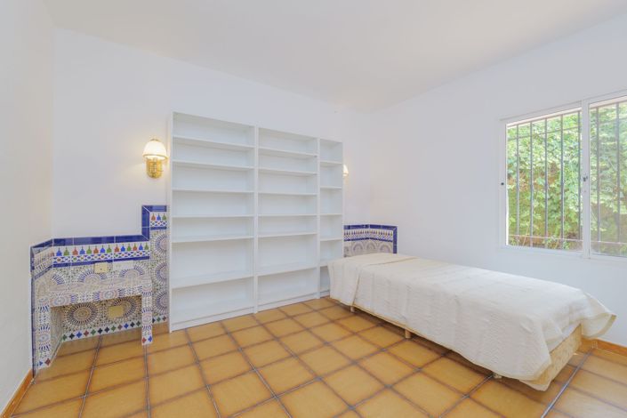 Image No.18-3 Bed Villa for sale