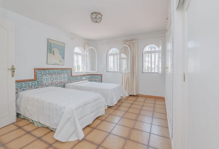 Image No.23-3 Bed Villa for sale