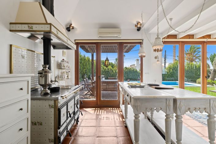 Image No.15-Villa de 6 chambres à vendre à Marbesa