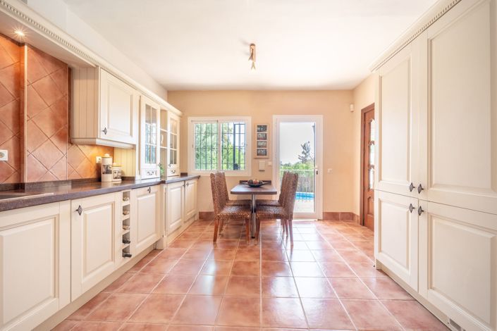 Image No.18-Villa de 4 chambres à vendre à El Rosario