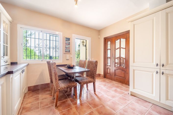 Image No.20-Villa de 4 chambres à vendre à El Rosario