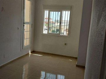 rv0ckqt34s16-933207cc311deb5b807001b3861e3675