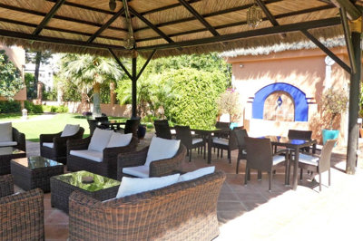 cpovxqzkjst10-bb915d1cb19341576dcdc994b81ab9c