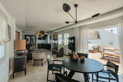 iz7phvur27l7-aa4cc561180b369757c0bb4af9886cd3