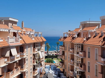 d184vsal0t10-bb915d1cb19341576dcdc994b81ab9c5