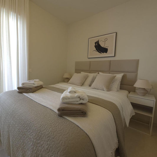 Image No.12-2 Bed Apartment for sale