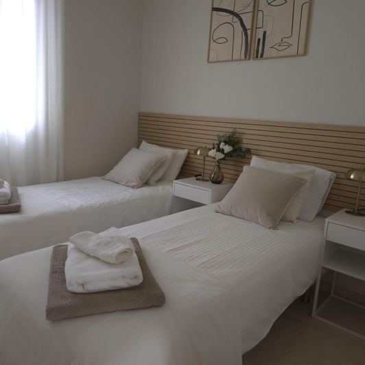 Image No.13-2 Bed Apartment for sale