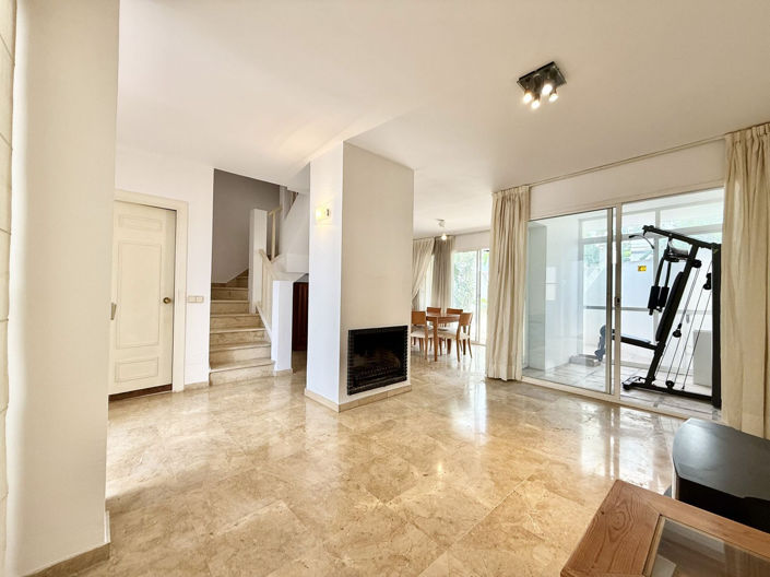 Image No.8-Maison de ville de 3 chambres à vendre à Nueva Andalucia