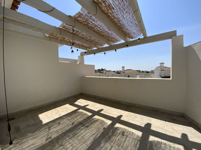 Image No.3-3 Bed Townhouse for sale