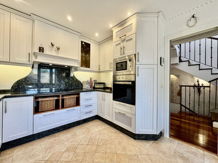 Image No.32-5 Bed Villa for sale