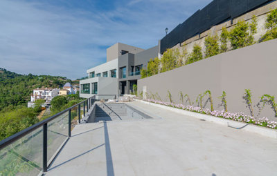 g98wa7hyj130-5e8634ec9576c9ad4825a6dec5b5d375