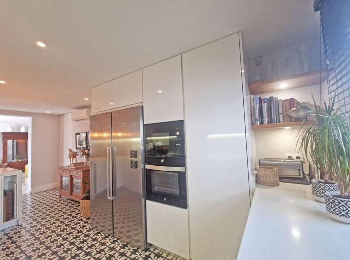 Image No.24-4 Bed Townhouse for sale