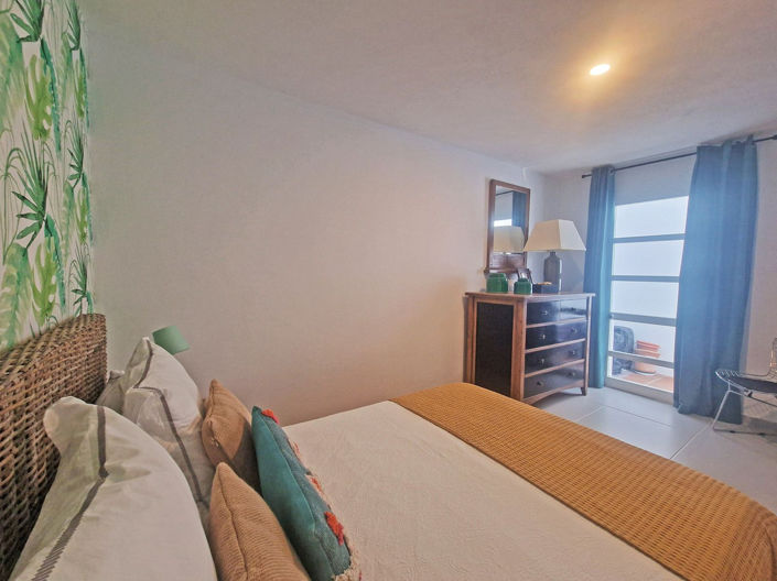 Image No.27-4 Bed Townhouse for sale